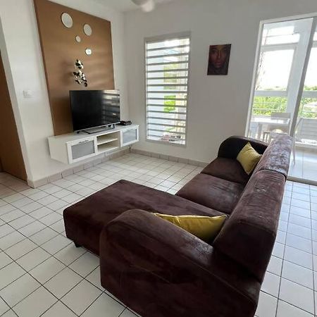 Appartement F4 Petit Bourg 외부 사진