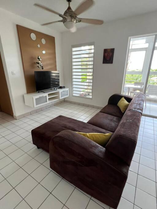 Appartement F4 Petit Bourg 외부 사진